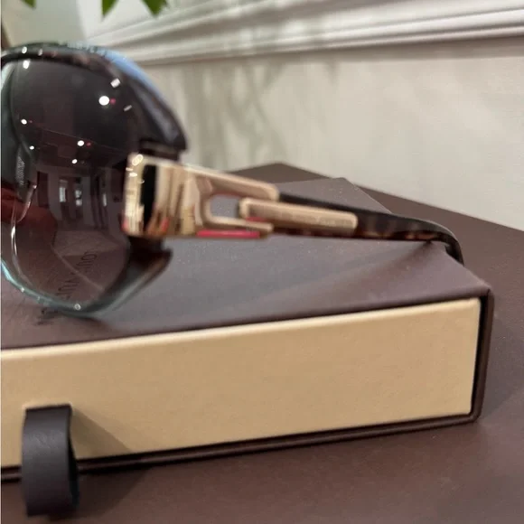 Marc by Marc Jacobs Sunglasses - Picture 3 of 6